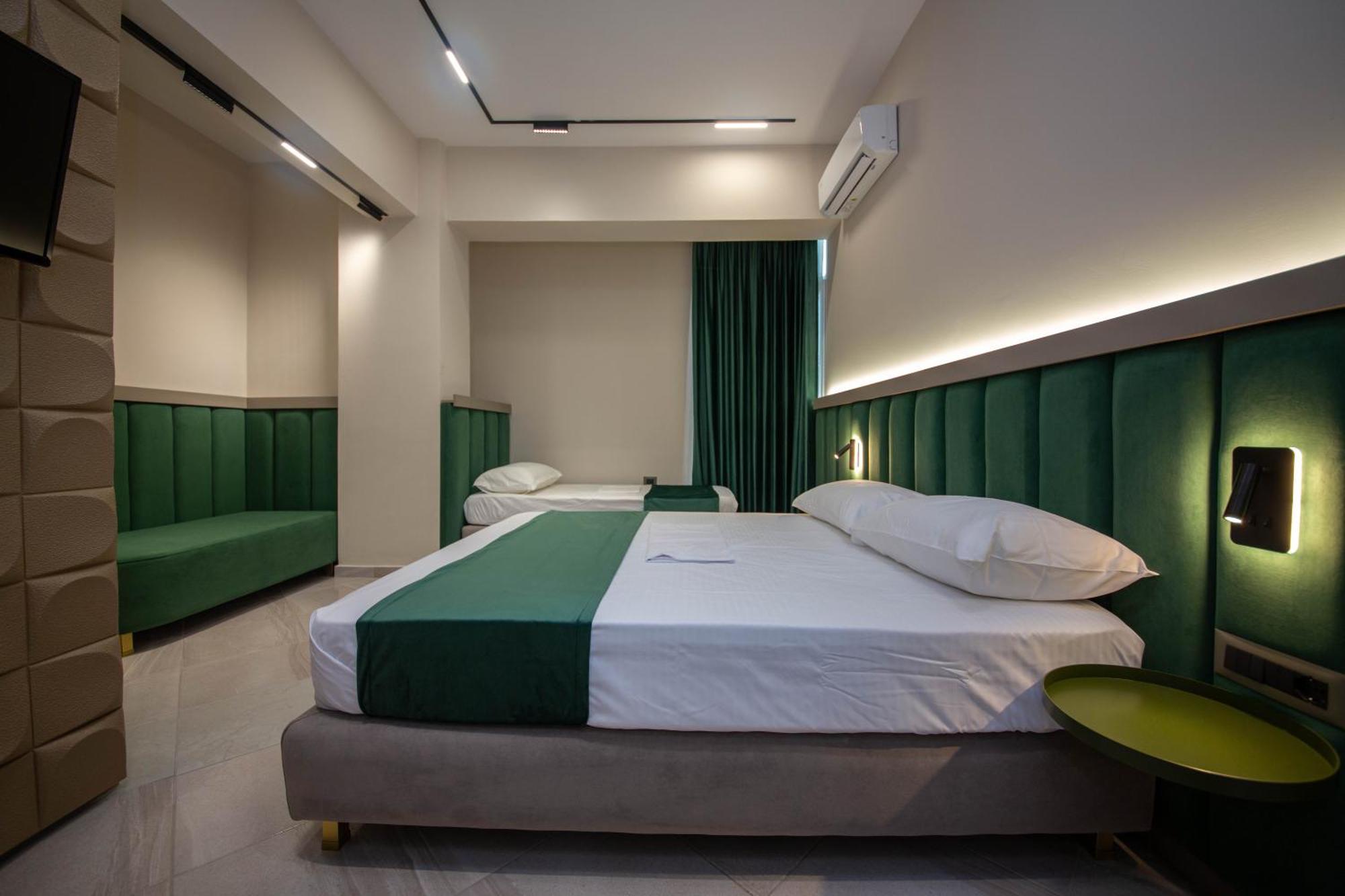 Royal Hotel 4*