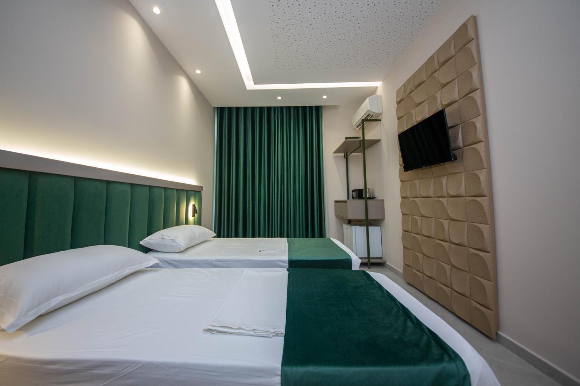 Hotel Royal Radhimë