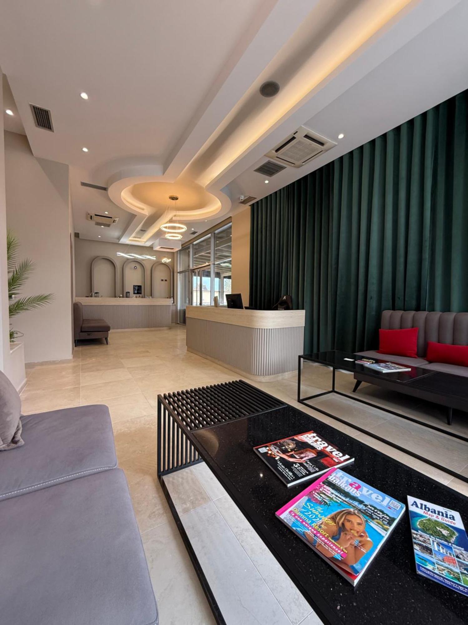 Hotel Royal
